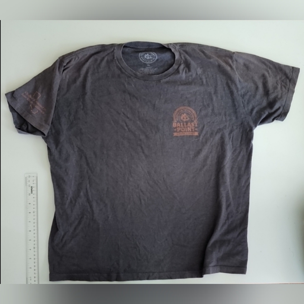 VTG Ballast Point Brewing & Spirits Mens T Shirt - Size XL - Gray with Graphic